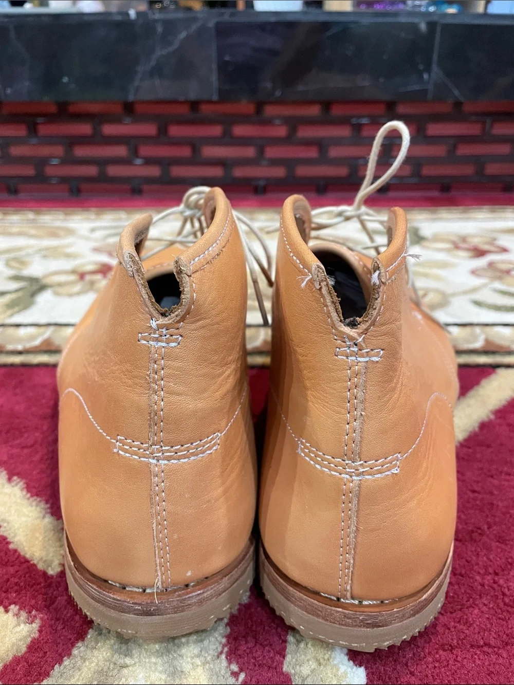 Men's Tan Leather Chukka Boots — Casual Lace-Up Style
